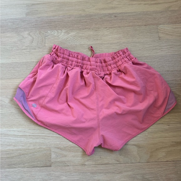 Lululemon Raspberry Cream Hotty Hot Shorts - Picture 2 of 2